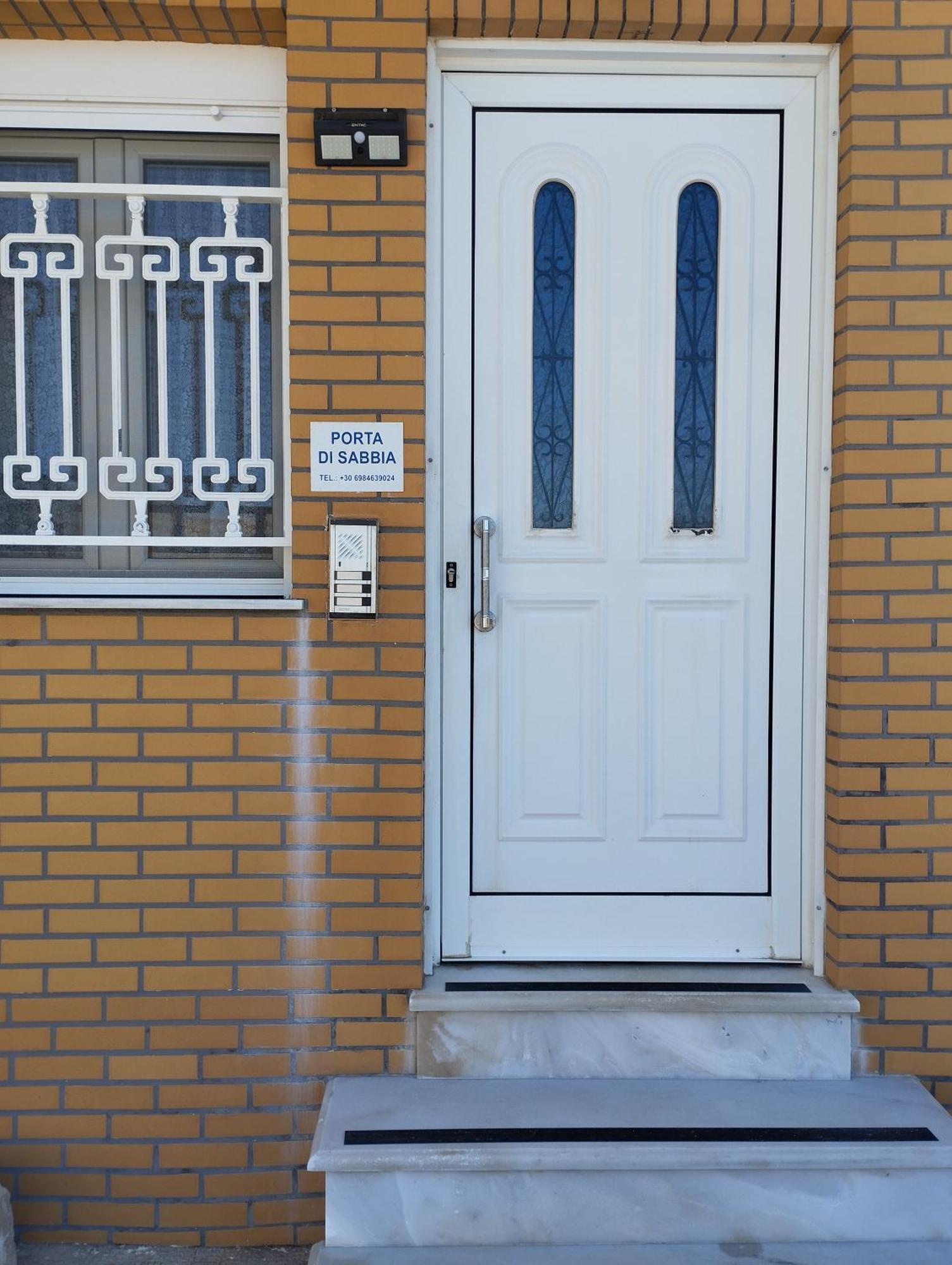 Porta Di Sabbia In Koum Kapi * La Canée